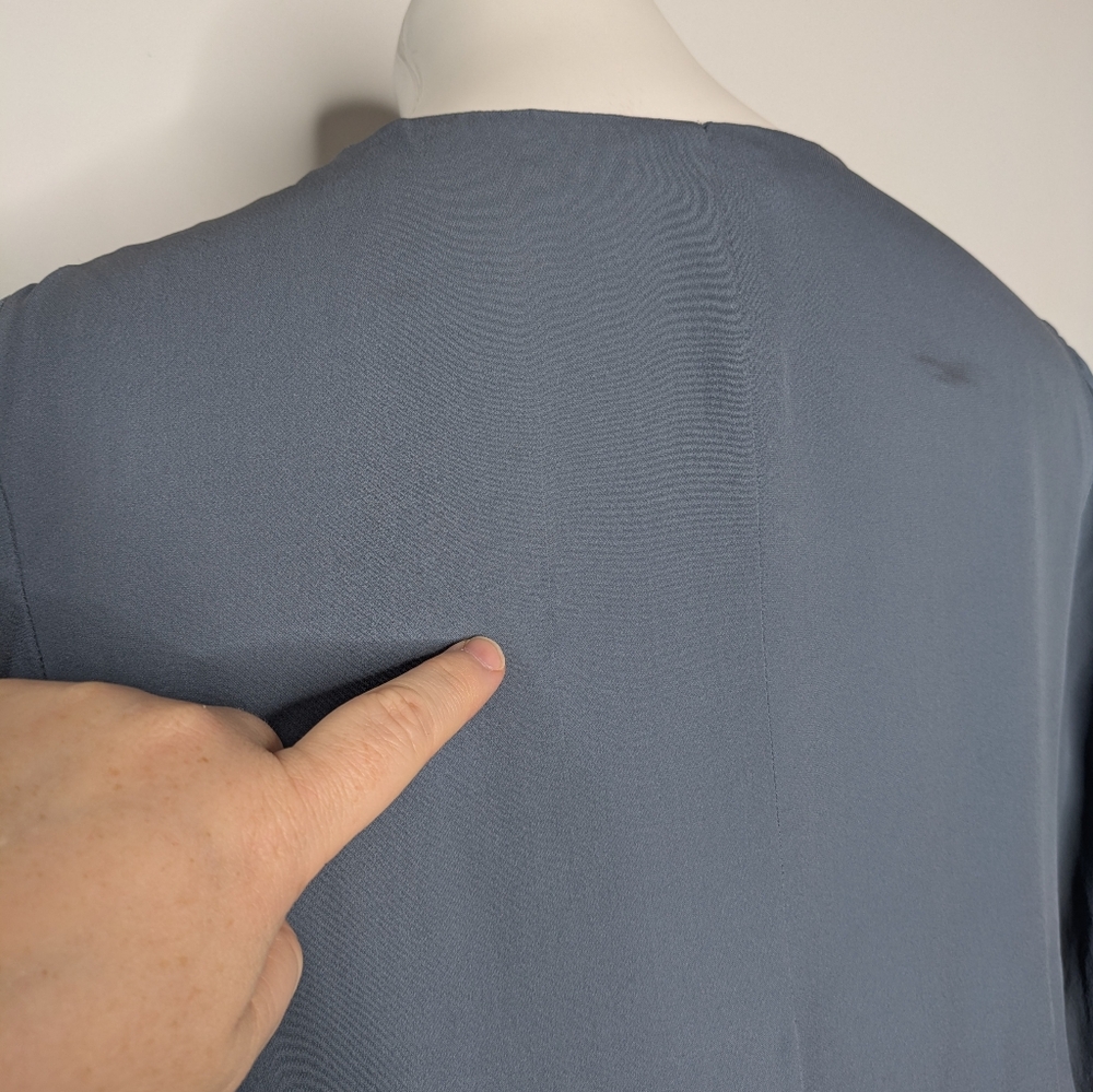 L'Agence Gia Blue Silk V Neck Snap Back Wrap Blouse S - Picture 6 of 12